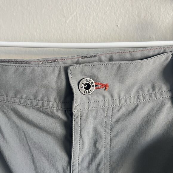 LL Bean Water Resistant Hiking Pants Outdoor Trail Camping Nylon Gray Men 40x30 - Picture 2 of 6